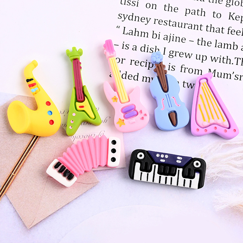 10pcs Cartoon Kawaii Resin Min - Musical Instrument Manufacturers recension och pris