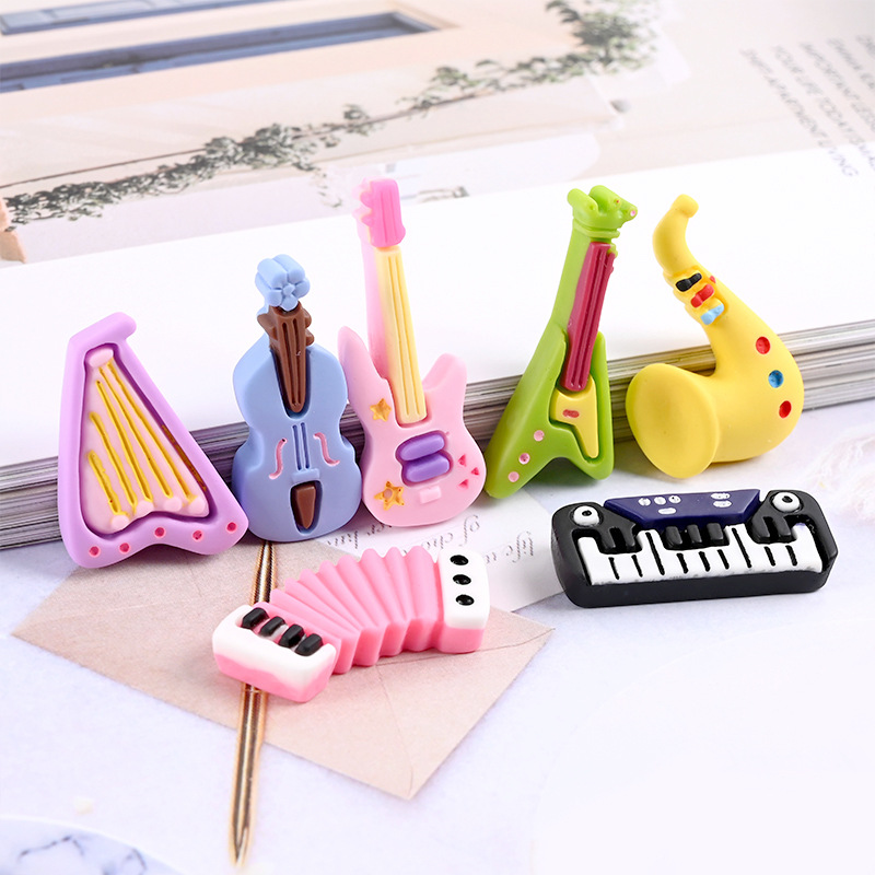 10pcs Cartoon Kawaii Resin Min - Musical Instrument Manufacturers recension och pris