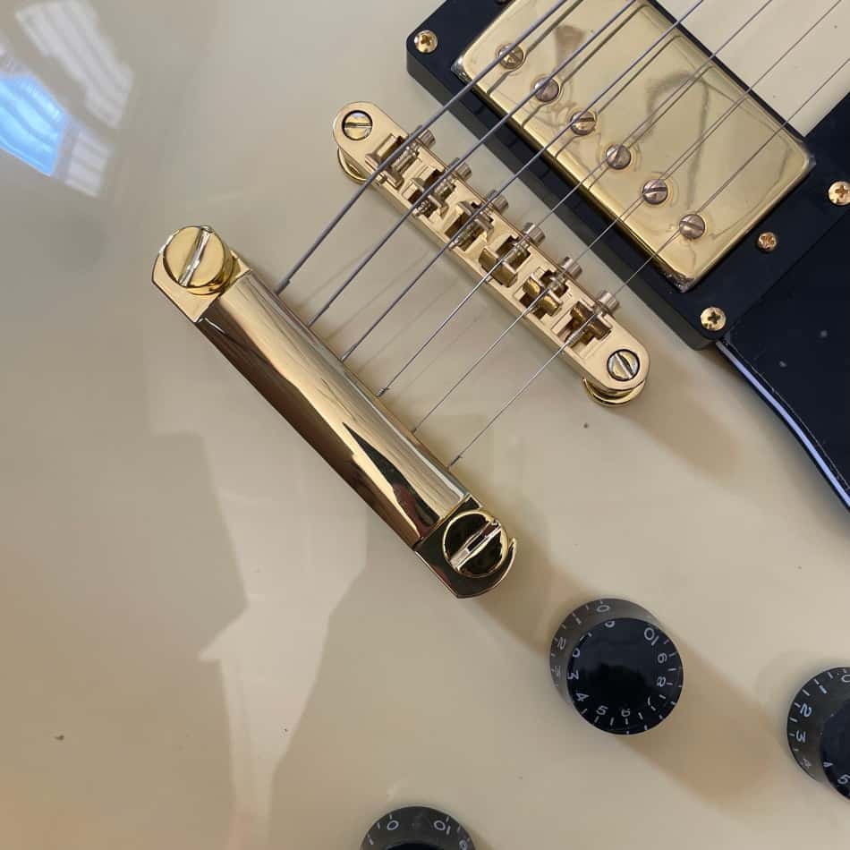 Ivory-white electric guitar wi - Electric Guitar Beginner recension och pris
