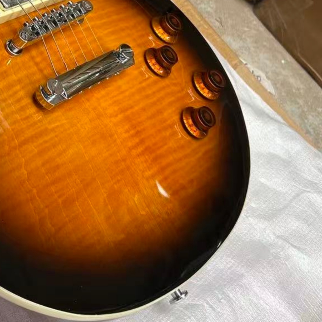 Gradient Brown Electric Guitar - Electric Guitar Beginner recension och pris